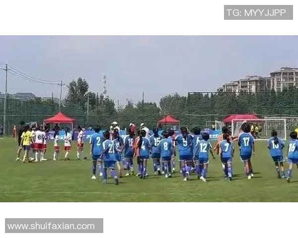 足球明星与经典电影的完美结合探寻他们的银幕人生与绿茵传奇